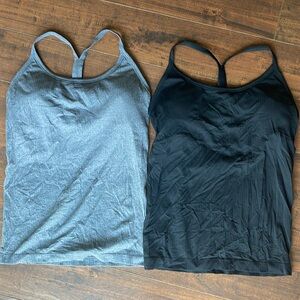CRZ YOGA Seamless Workout Tank Tops x 2